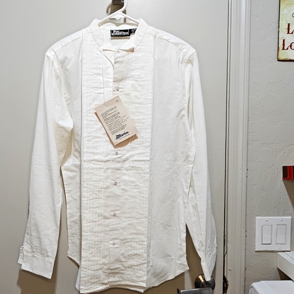 Vintage Pier Connection Linen Top